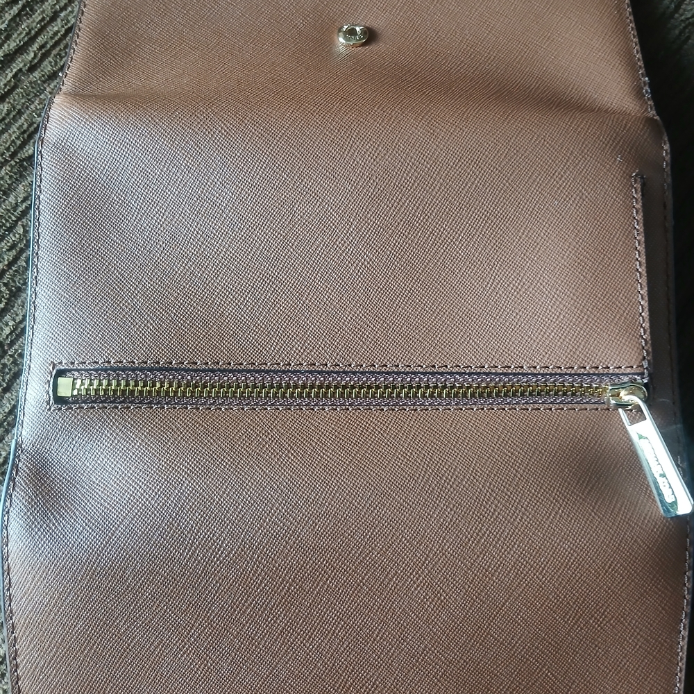 Michael Kors Black and Brown Satchel Set - Picture 8 of 13